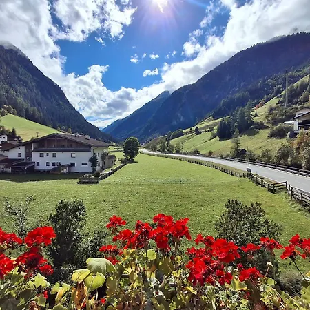 Plattnerhof Apartment Kaunertal
