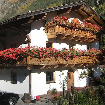 Plattnerhof Apartment Kaunertal